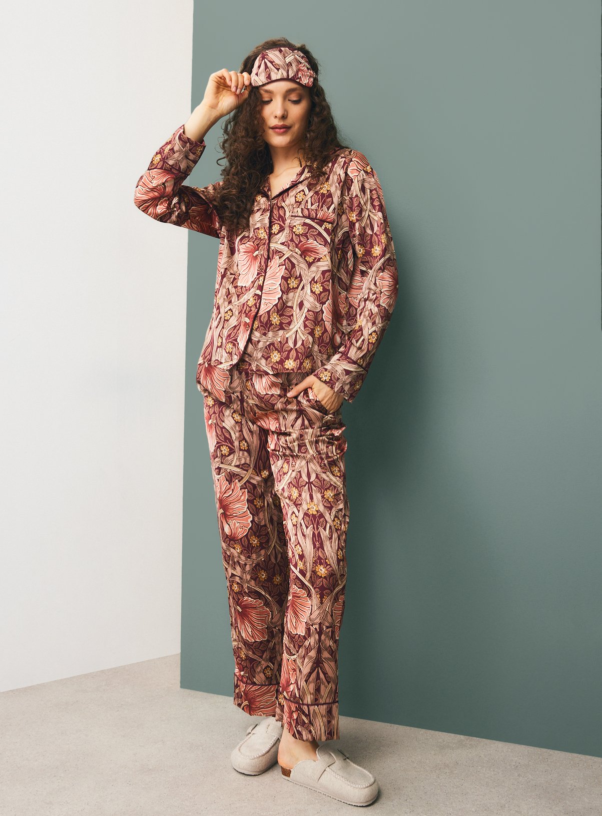 Tu x Morris & Co. Pimpernel Sateen Pyjamas L - Image 2 thumbnail